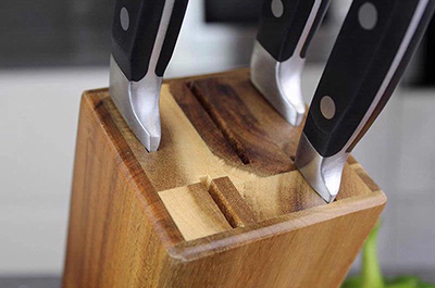 Kitchen Knives / Scissors